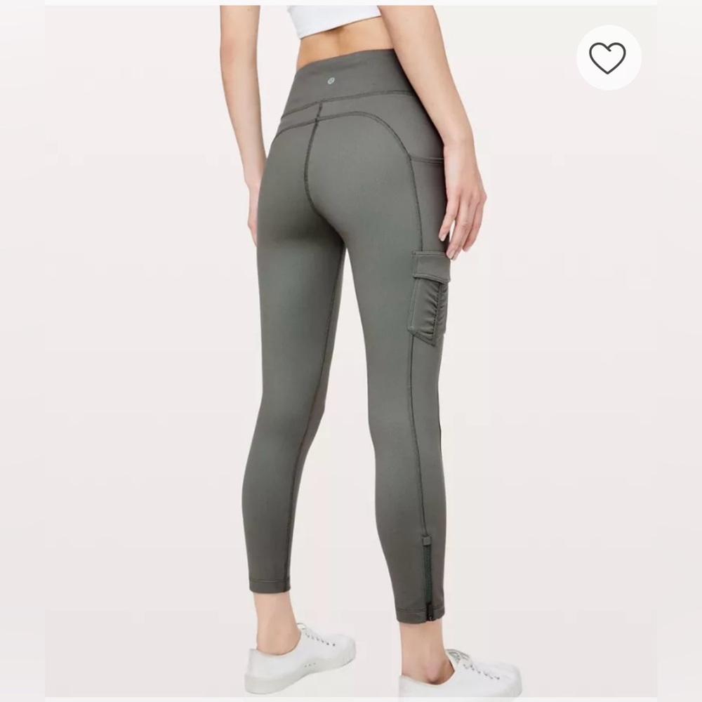 Lululemon Scenic Route 7/8 Tight